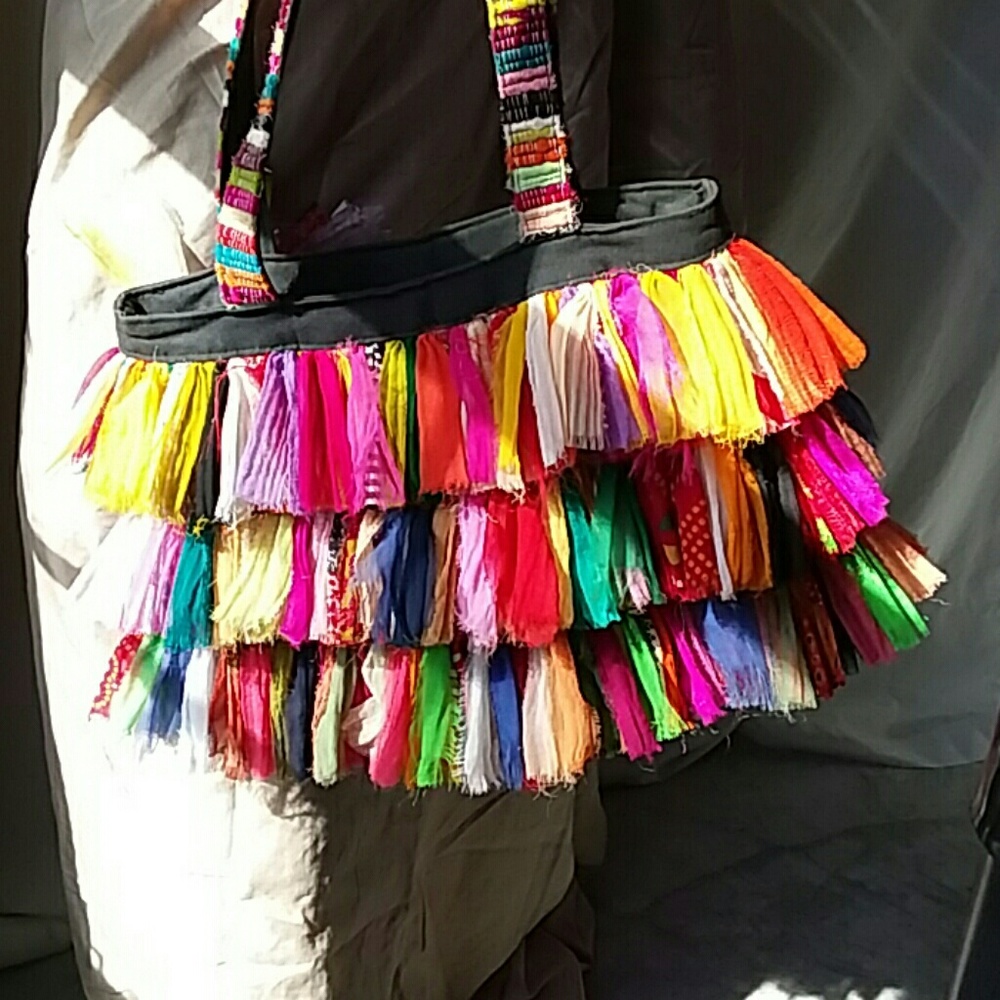 ❤ Funky Fabric Fringe Fabulous Festival Bag - Picture 2 of 8